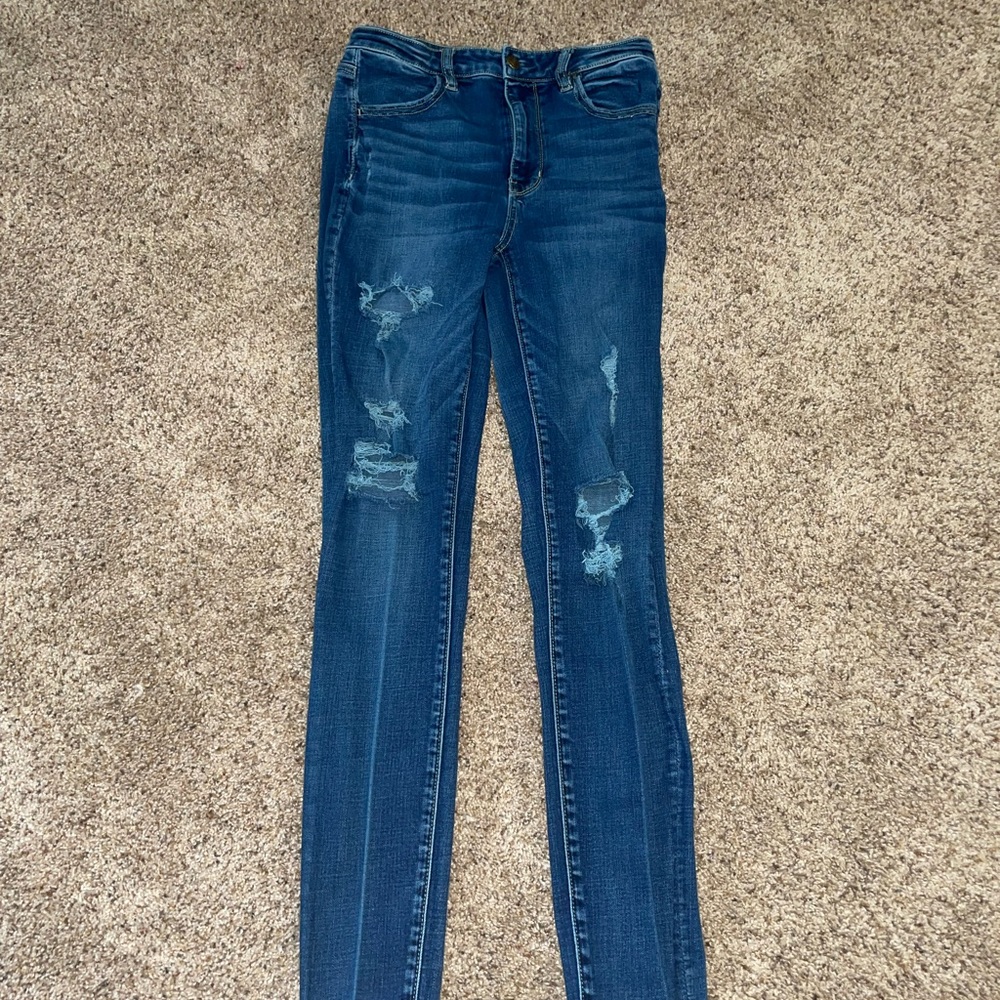 American Eagle Distressed Jegging